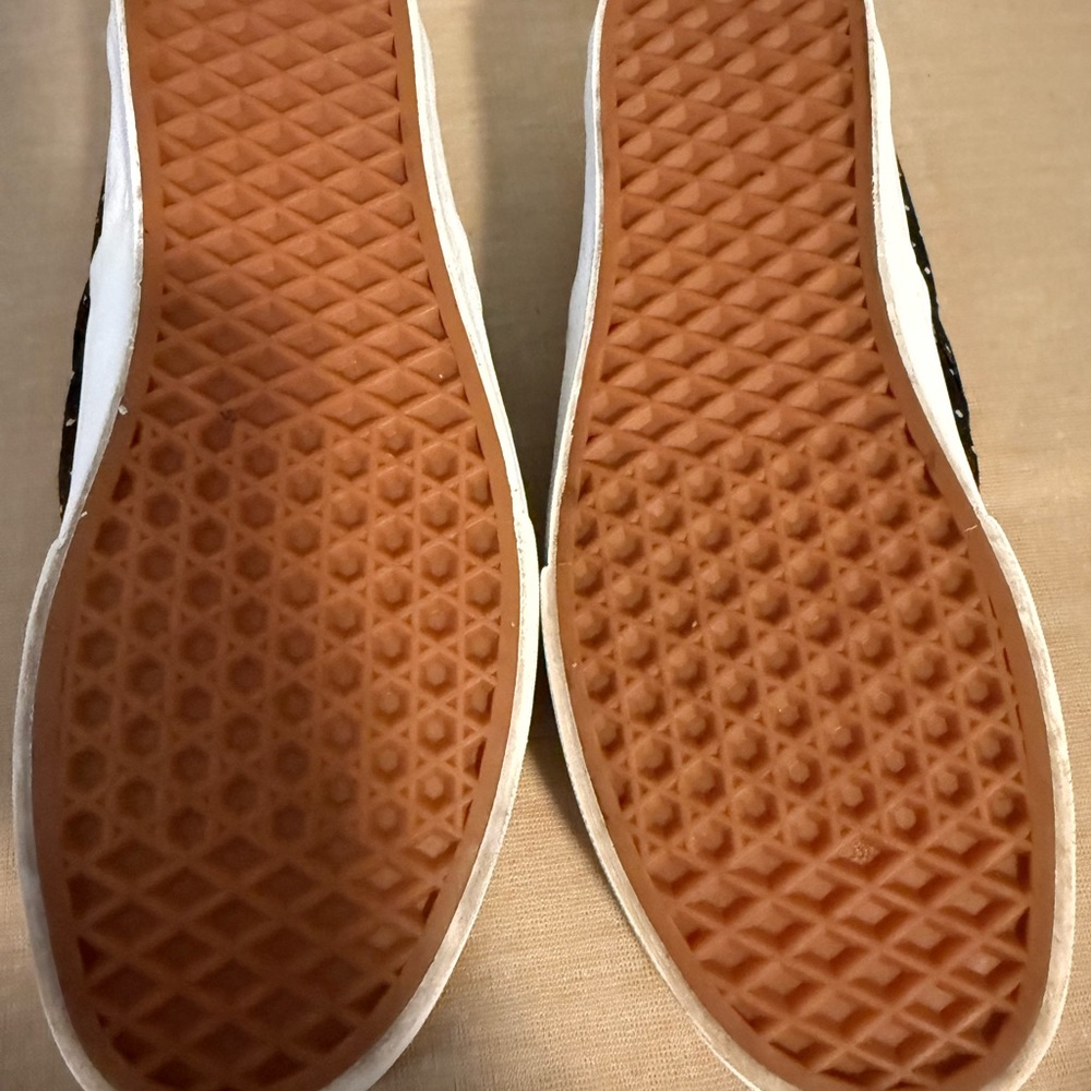 Vans Women’s or Men’s Black and White Polka Dot Slip-On Shoes - Picture 5 of 5